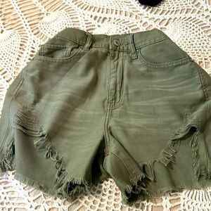 American Eagle distressed shorts. Size 4